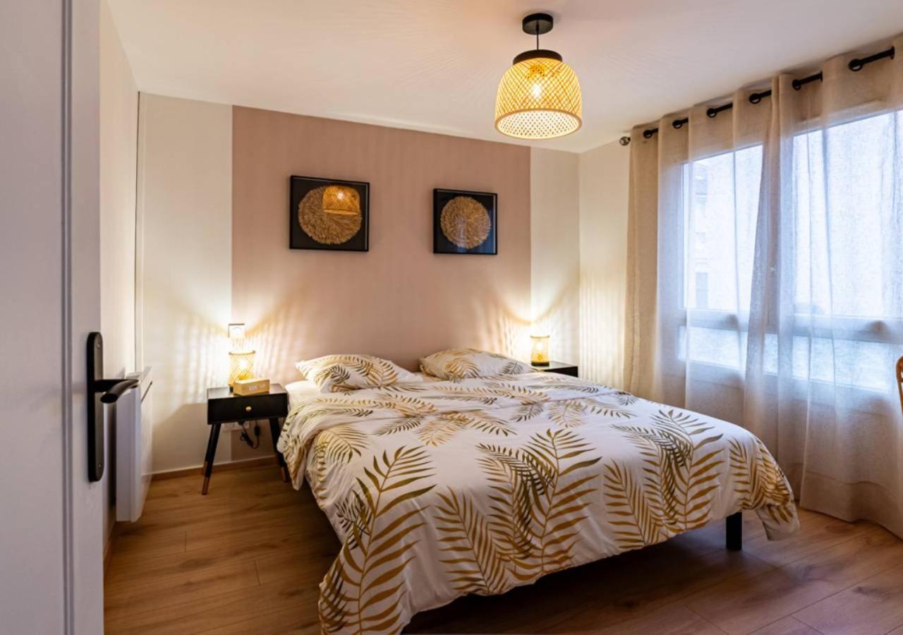 Le Carrousel Avec Parking Prive Apartman Dijon Kültér fotó